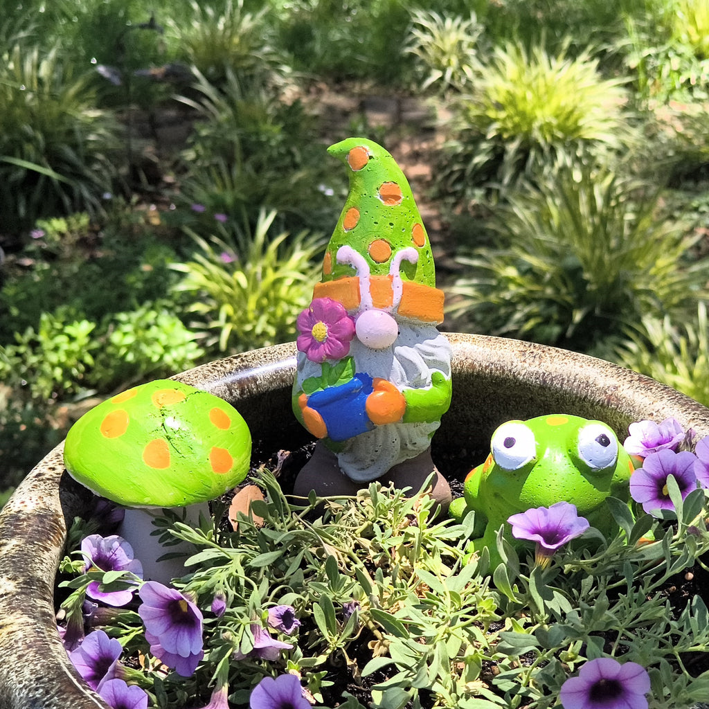 Fairy Garden Gnome, Frog & Mushroom Set