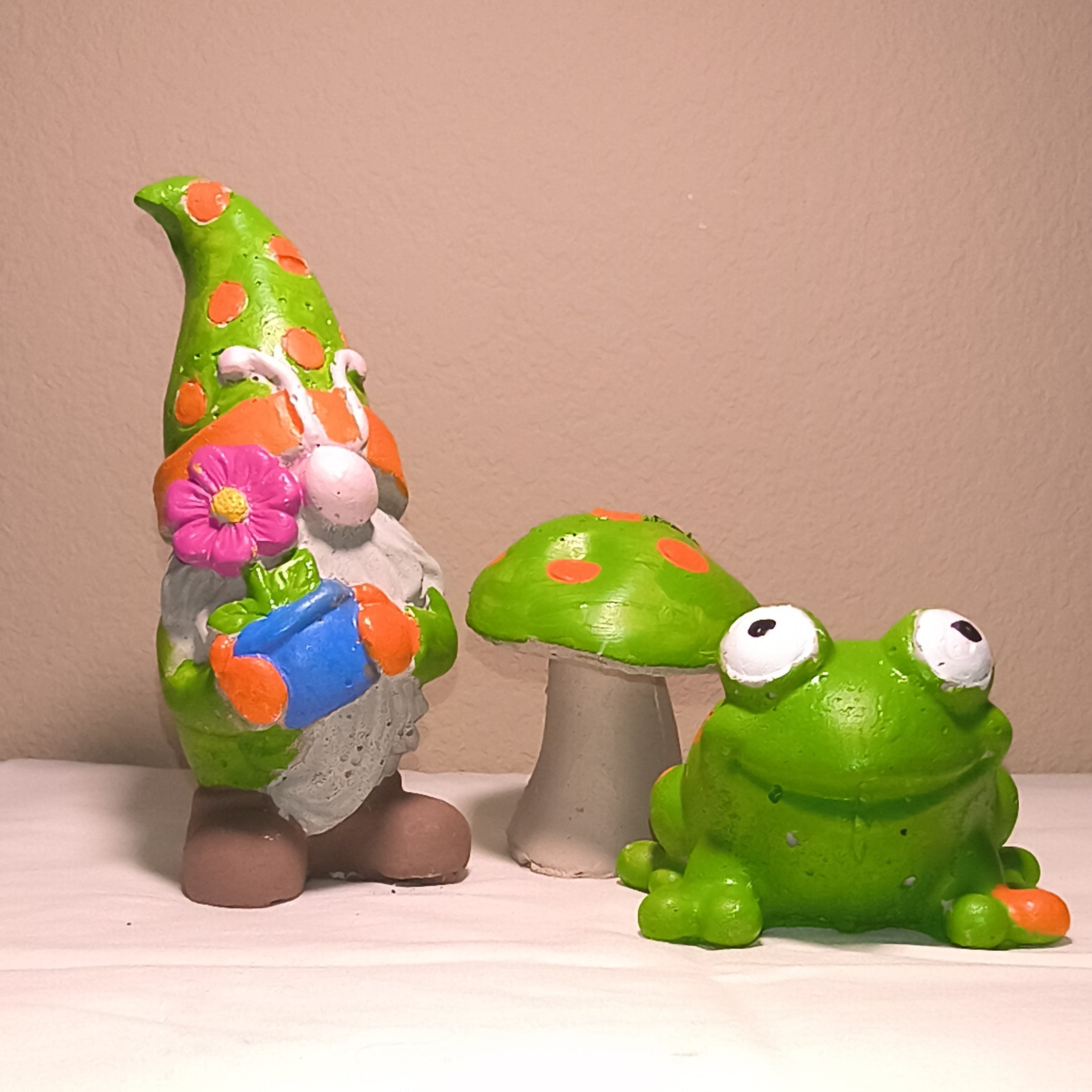 Fairy Garden Gnome, Frog & Mushroom Set